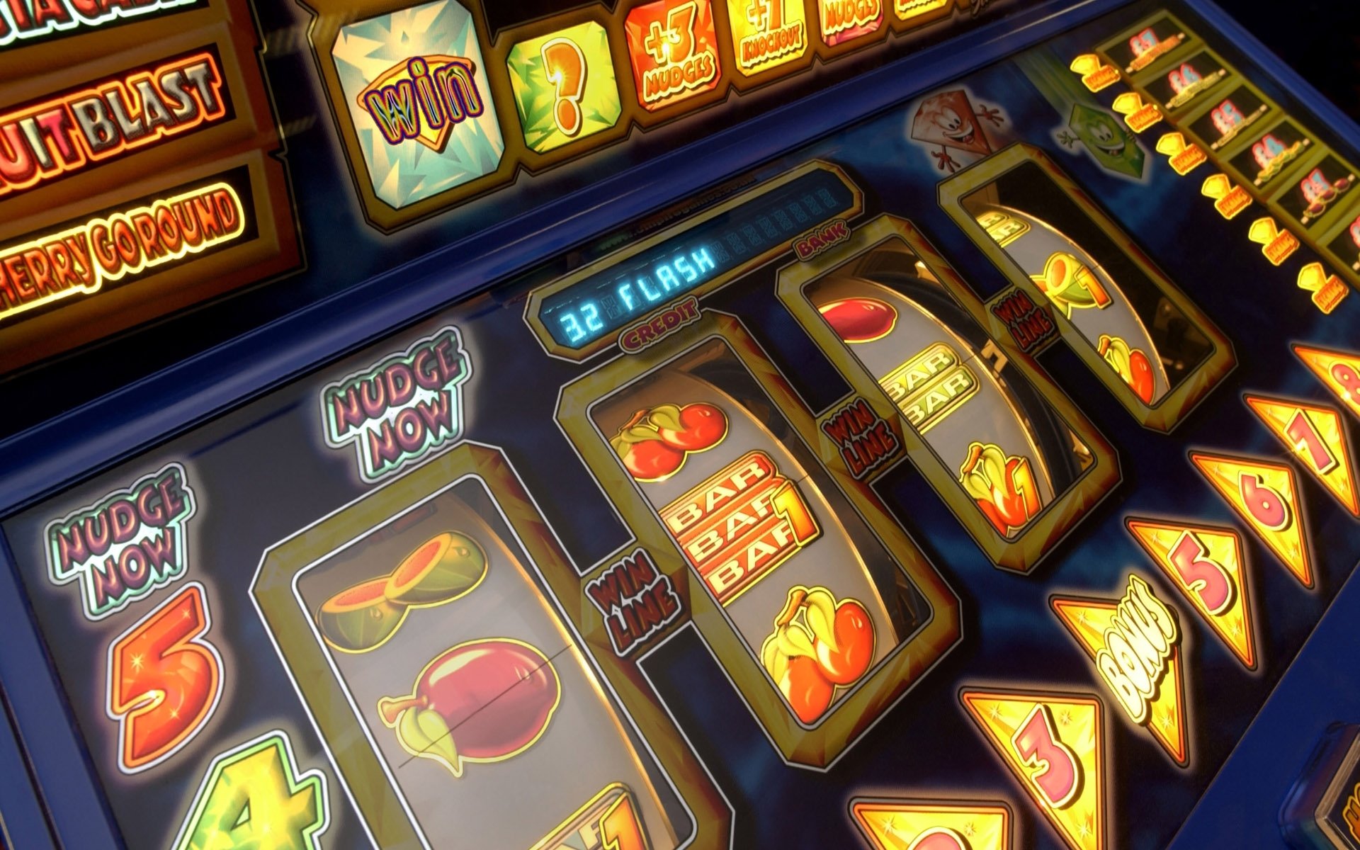 From Reels to Wins: OKE868 Microgaming Online Slot