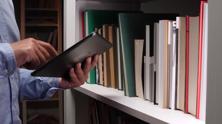 How Strategic Management Texts Prepare Future Leaders